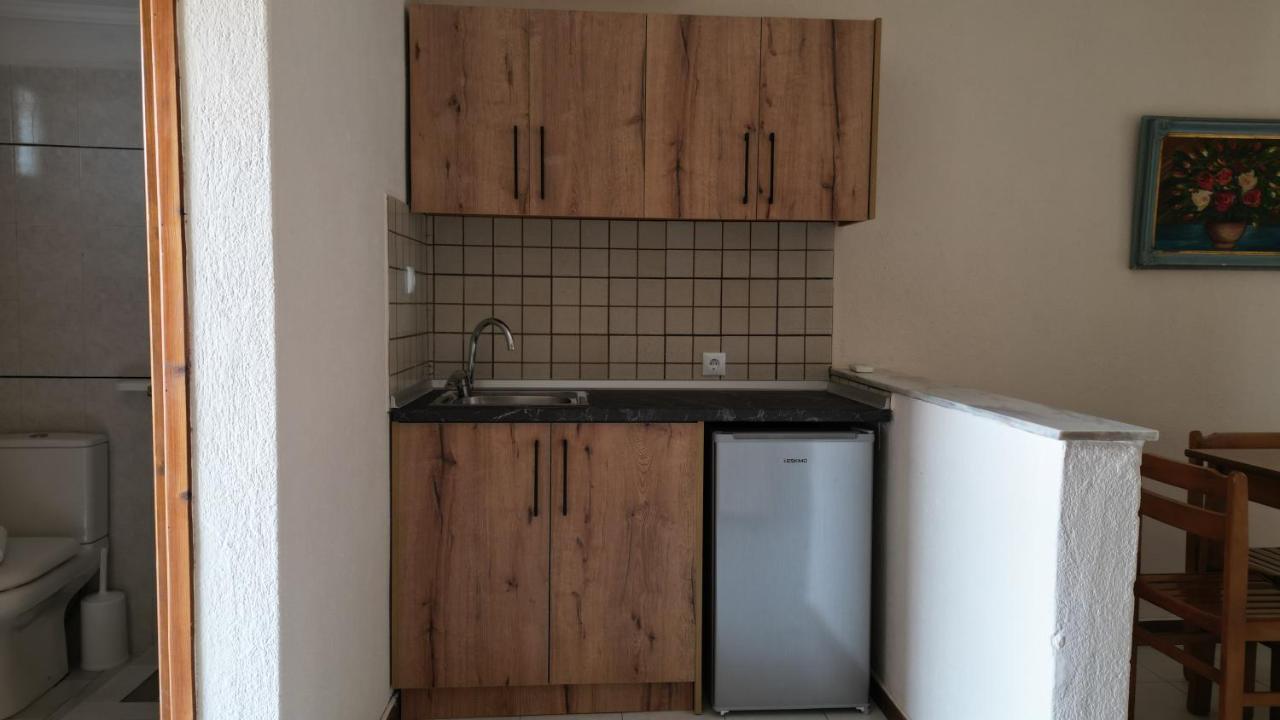 Aloni Apartment อาฟิโตส ภายนอก รูปภาพ
