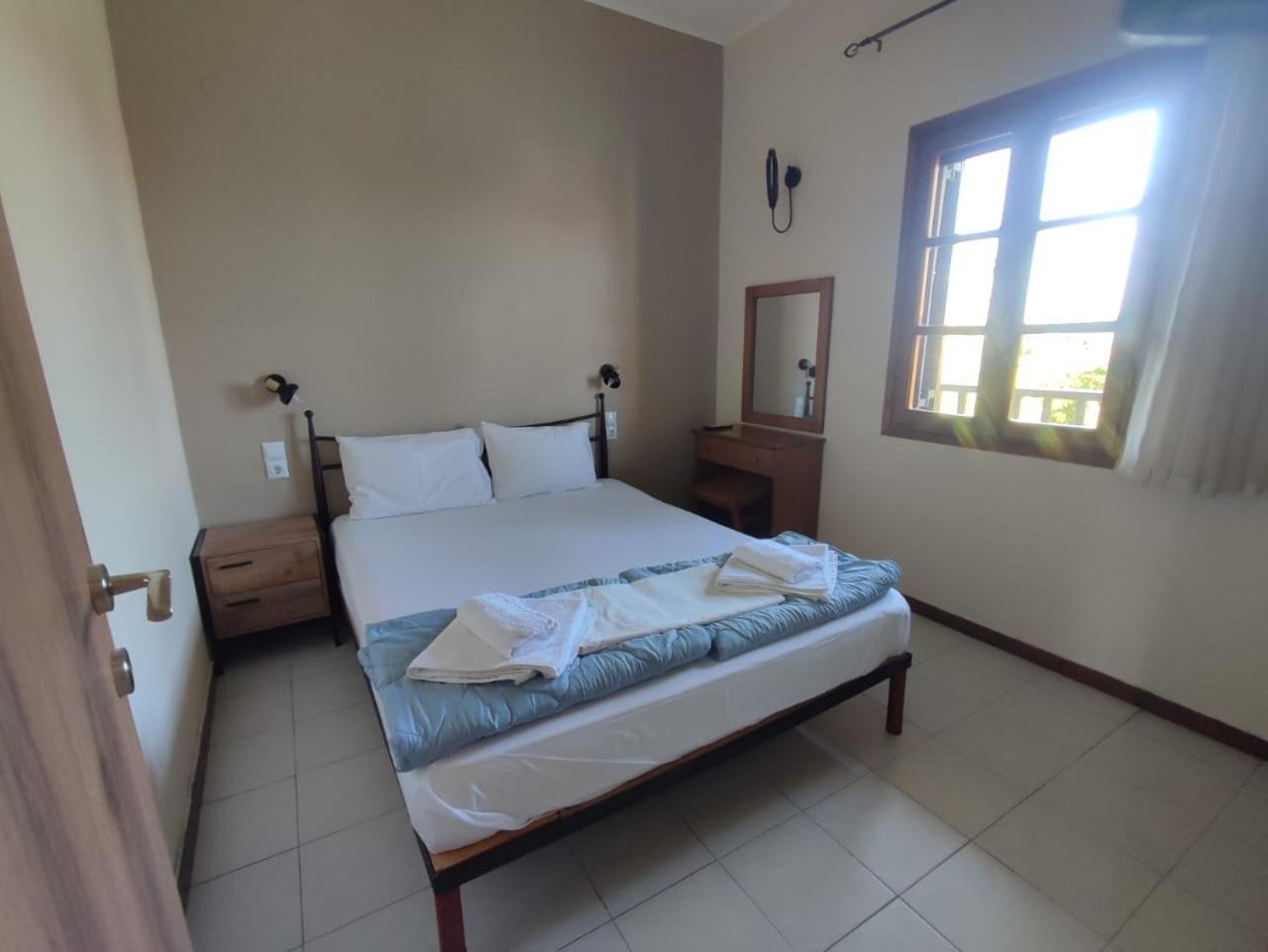 Aloni Apartment อาฟิโตส ห้อง รูปภาพ